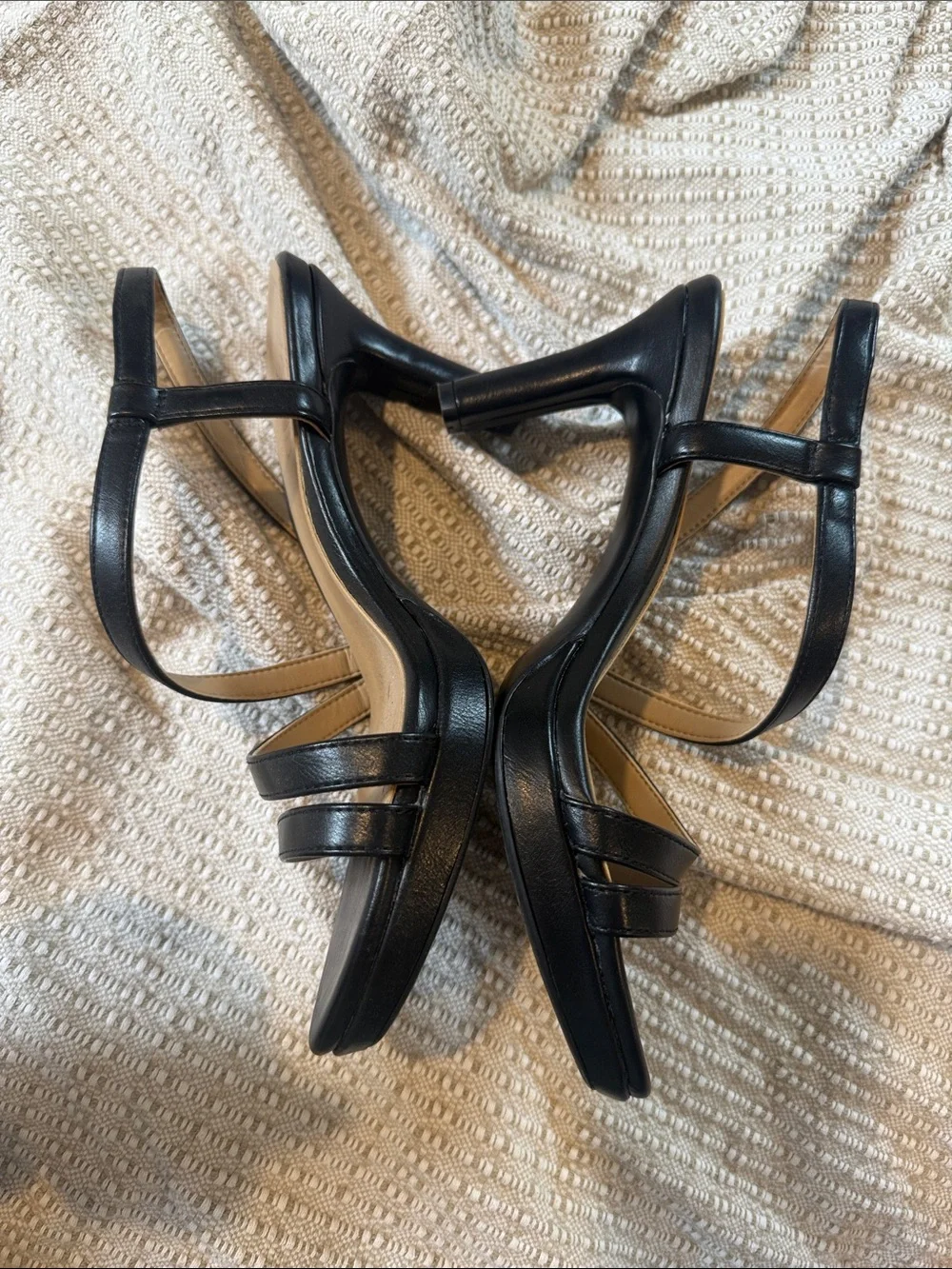 Naturalizer Black Leather Strappy Slingback Brent’s Sandals